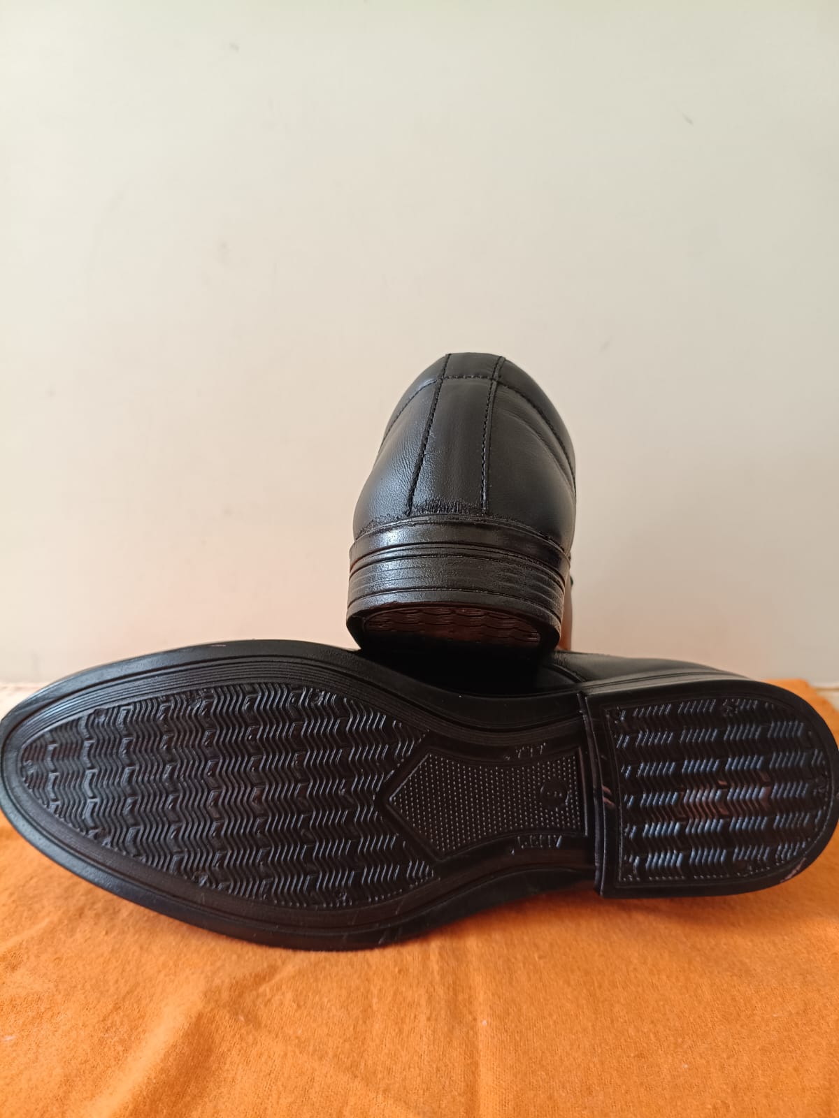 Synthetic Leather Black Formal Shoes for Men - Image 2